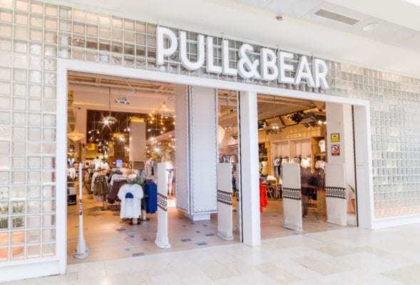 Place Pull&Bear