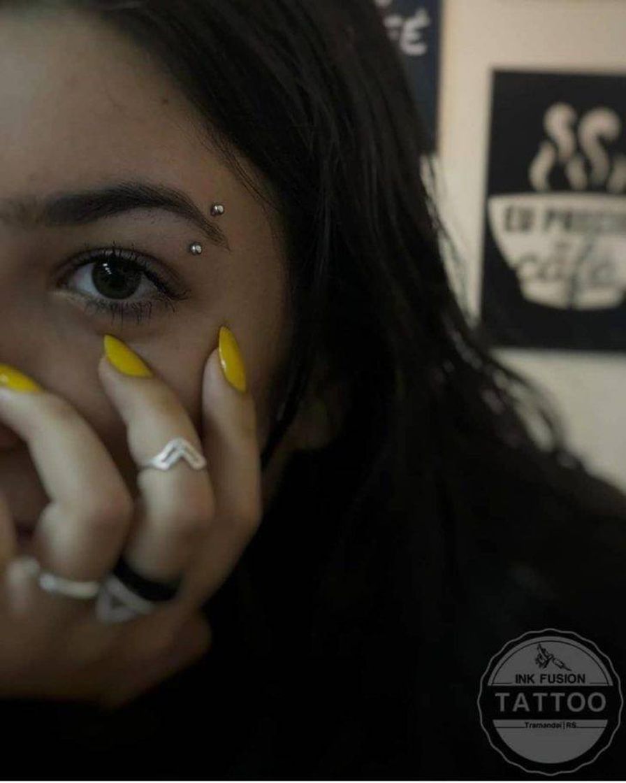 Fashion Piercing na Sobrancelha!