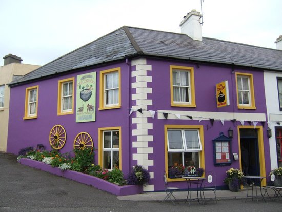 Restaurants An Corcan Restaurant

Centrepoint, Main Street, Waterville, 