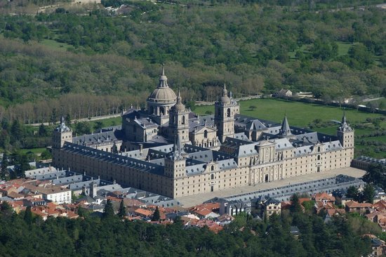 Lugar Real Monasterio de San Lorenzo de El Escorial