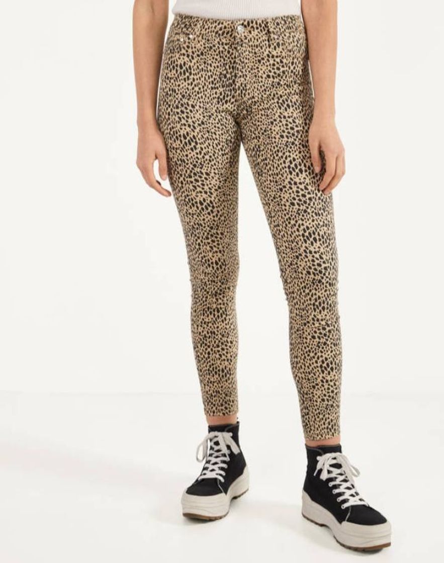 Producto Pantalón leopardo push up 5 bolsillos 