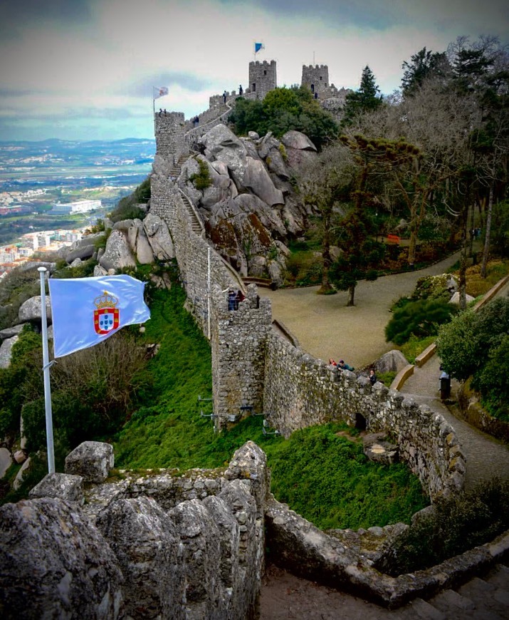 Lugar Castelo dos Mouros