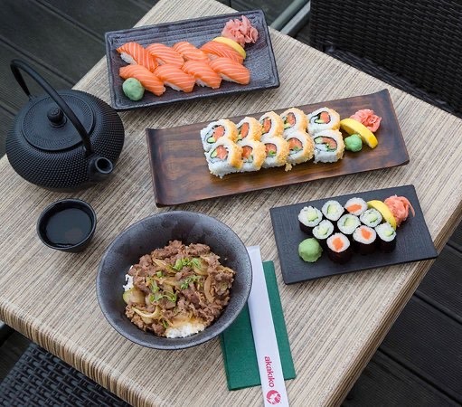 Restaurantes Akakiko Forum 1 | Sushi & Asian Fusion 잘츠부르크 중앙역 한식당