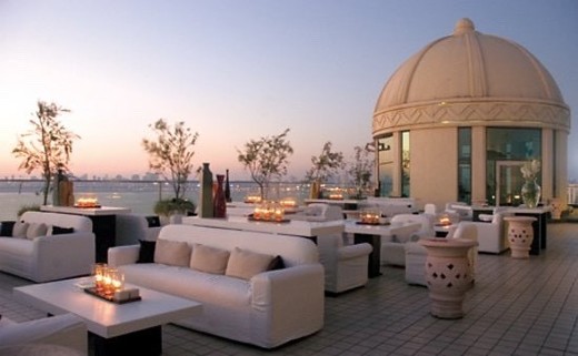 Dome Roof Top Bar