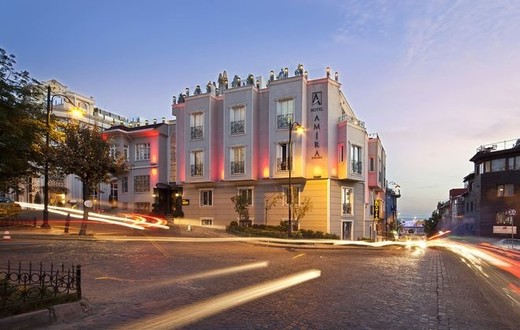 Hotel Amira