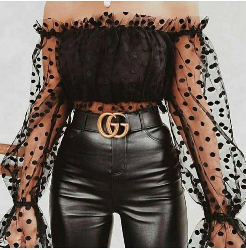 Social Top com mangas de tule preto