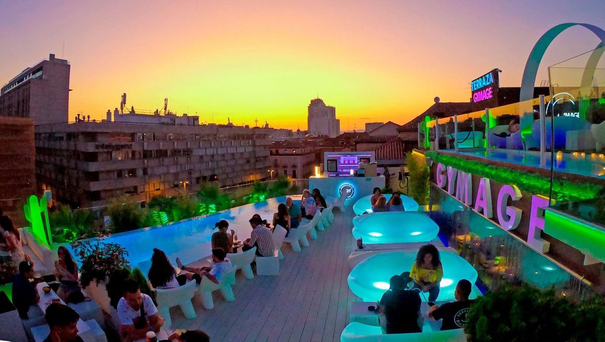 Place GYMAGE Lounge Resort