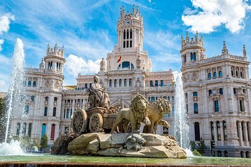 Place Plaza de Cibeles