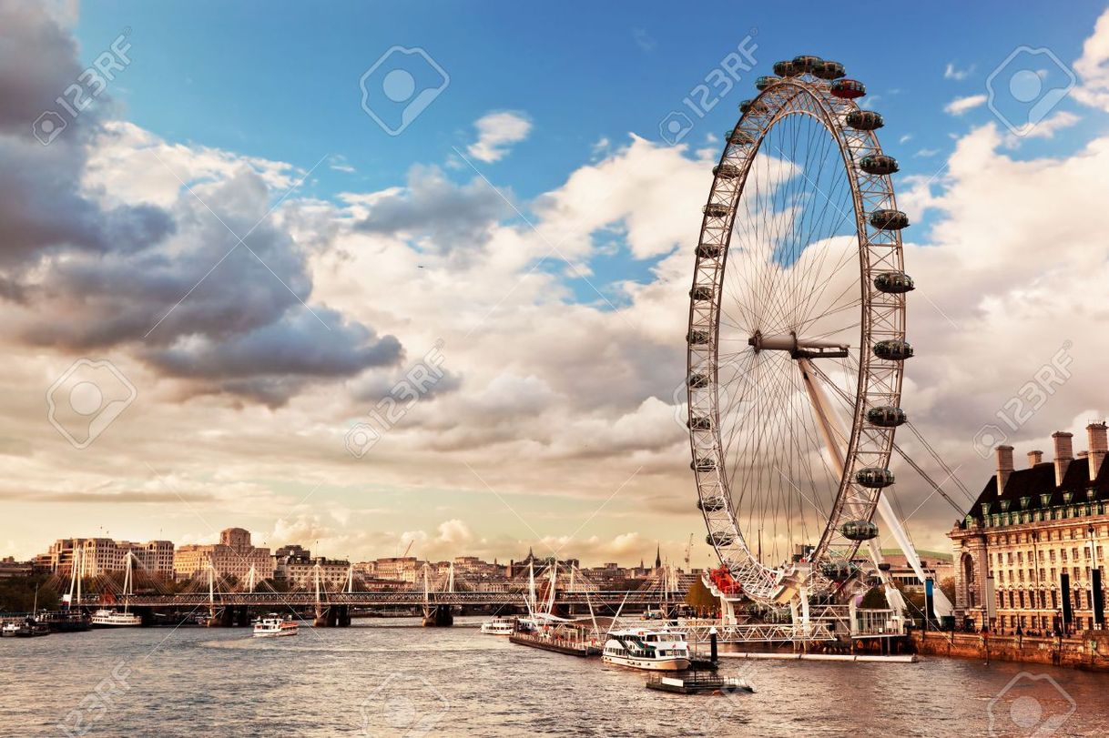 Place London Eye