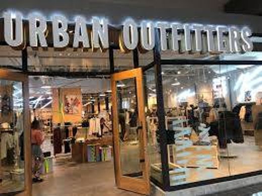 URBAN OUTFITERS