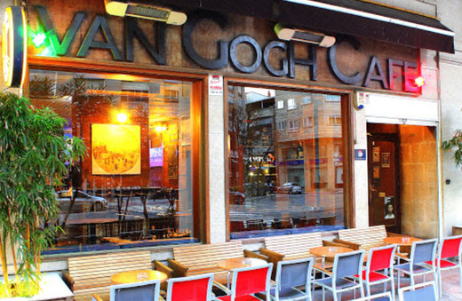 Van Gogh Café