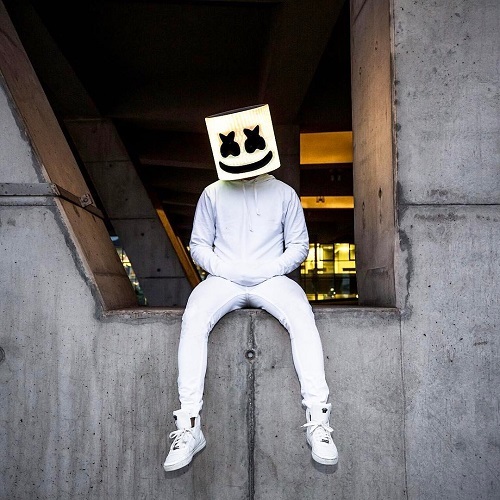 Moda Marshmello - YouTube