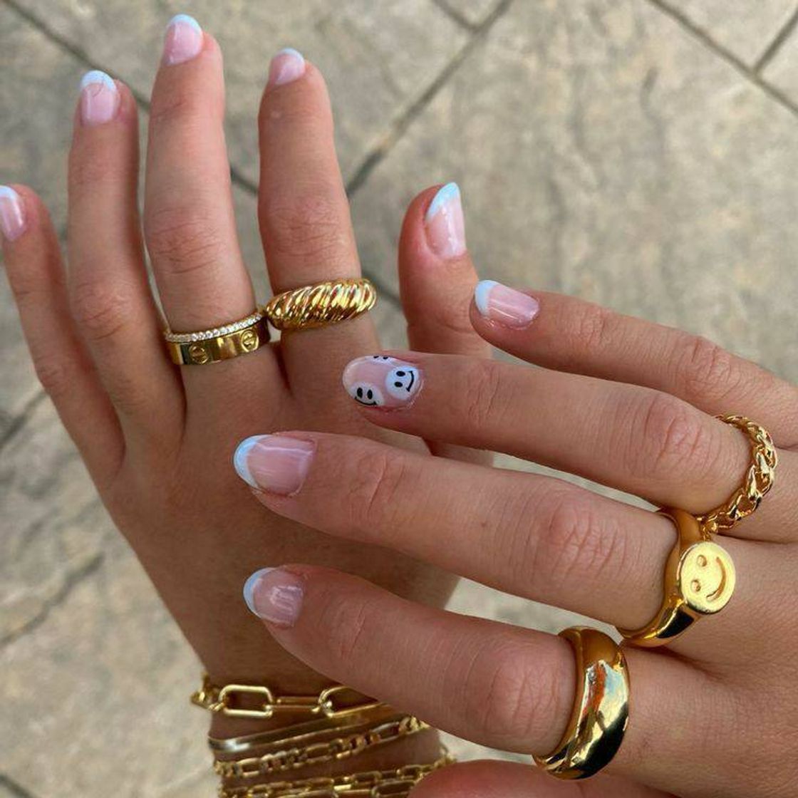 Fashion nails