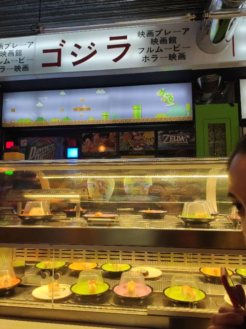 Restaurants Running Sushi in Osaka
