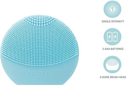 LUNA play plus de FOREO es el cepillo facial recargable de silicona