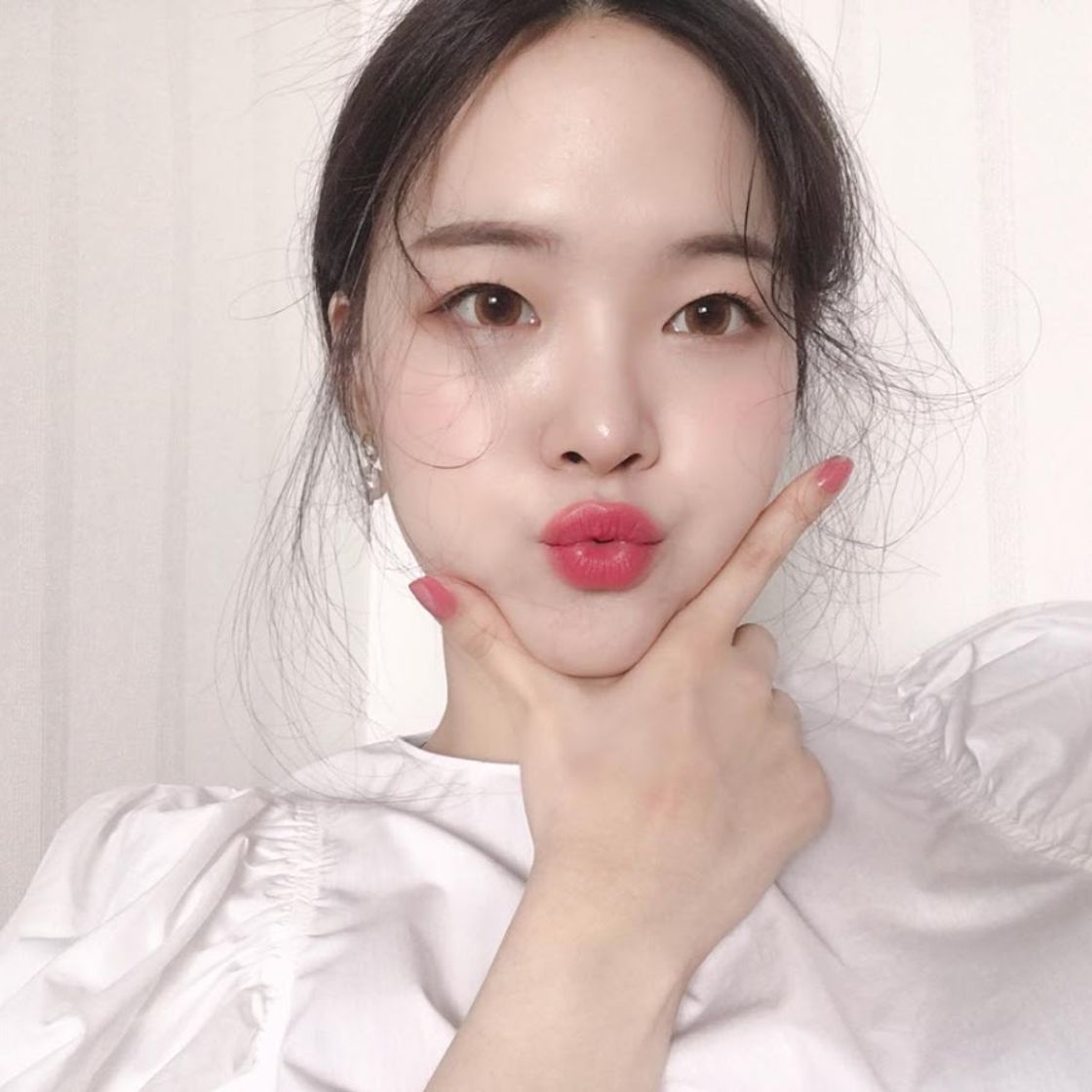 Social ¡Hola Soo! - YouTube