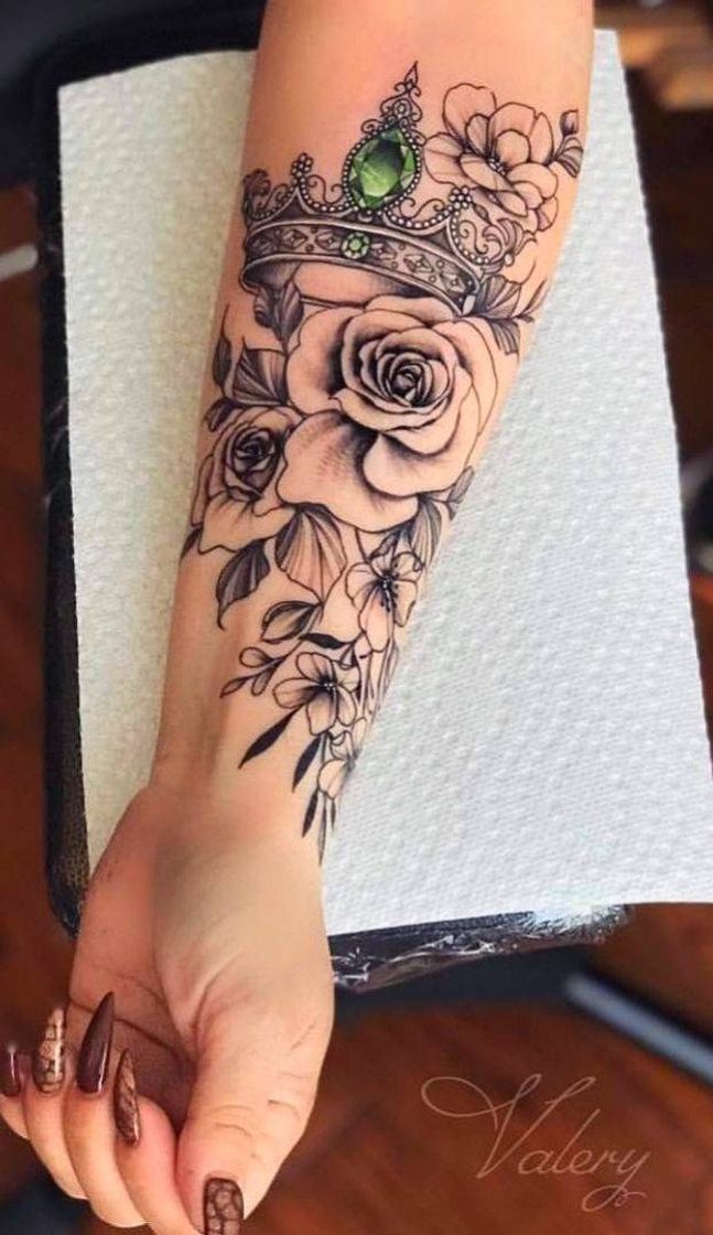 Fashion Tatuagem braço rosas