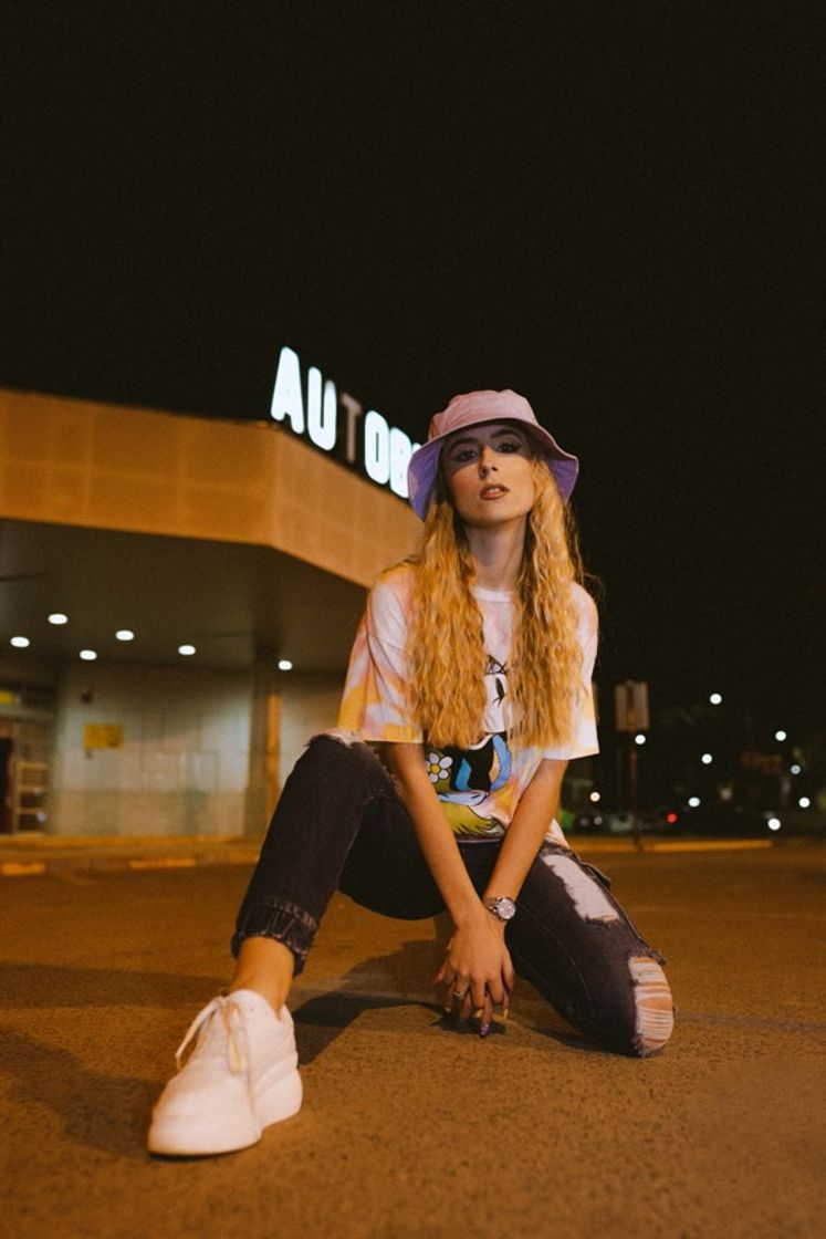 Urban Pose