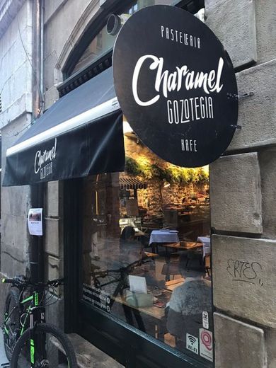 Cafetería Charamel