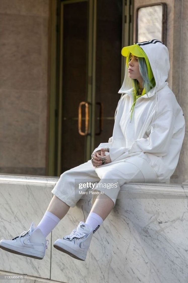 Social Billie Eilish 