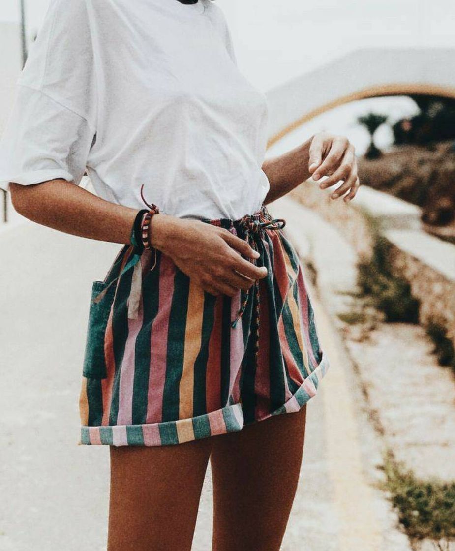 Moda SHORTS COLORIDO VAI BOMBAR ESSE ANO 🤩✨