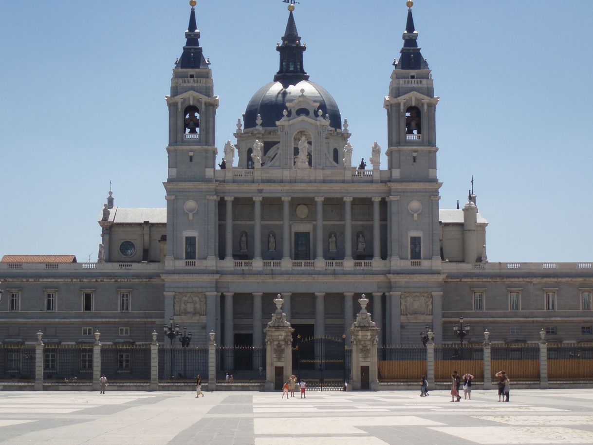 Place Almudena Cathedral