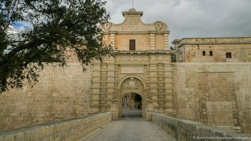 Place Mdina Gate