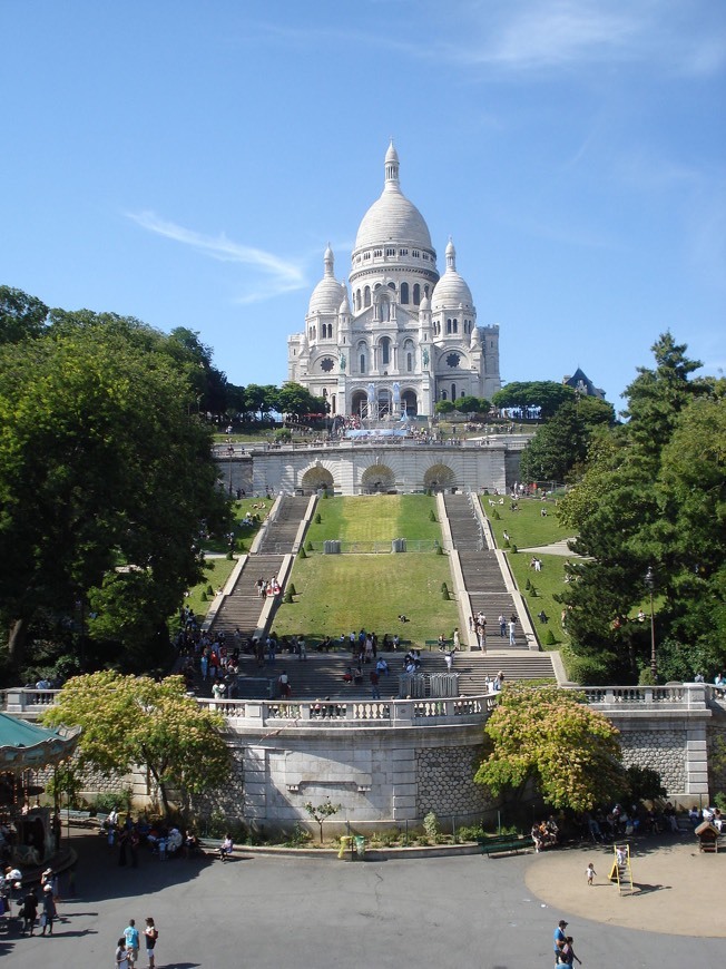 Place Sacré-Cœur Basilica