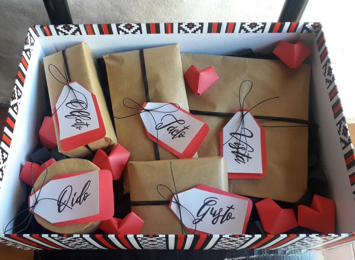 Social Caja de los 5 sentidos | Regalos para mi novio, Regalos originales y ...