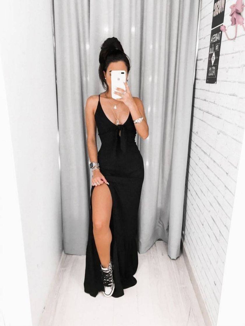 Fashion Vestido longo que combina com tênis 🖤