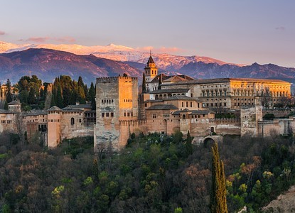 Lugar Granada