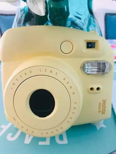 Producto 
Camara De Foto Fujifilm Mini Instax 8 Amarilla