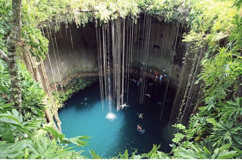 Lugar Cenote Ik-Kil