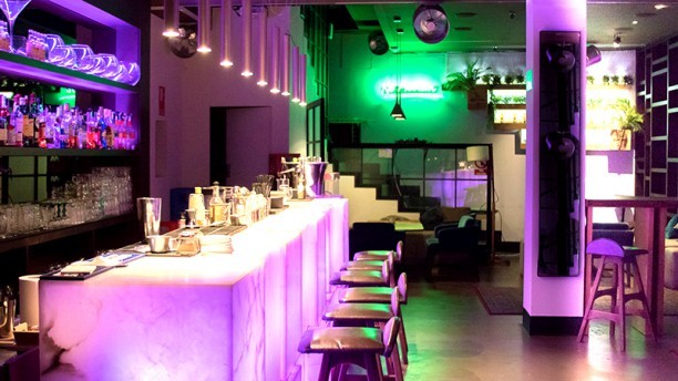 Restaurants Sakale Restaurante & Cocktail Club