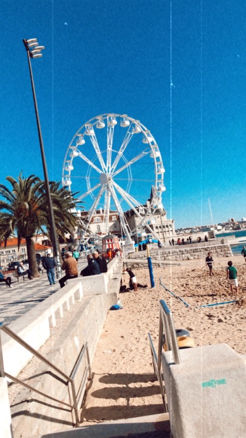 Places Praia da Ribeira