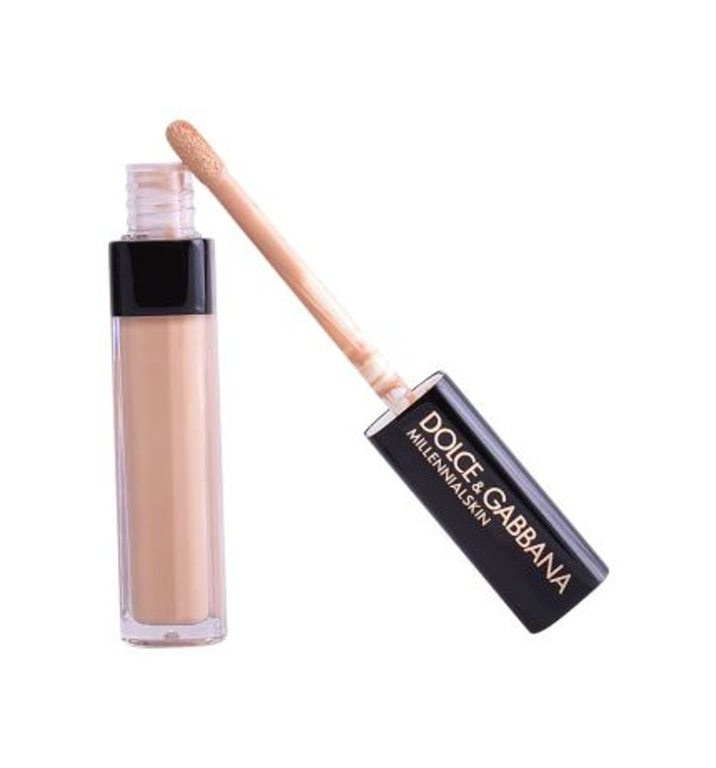 Products Dolce & Gabbana MILLENNIALSKIN On The Glow Concealer