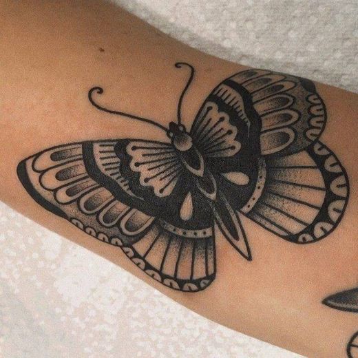 🦋