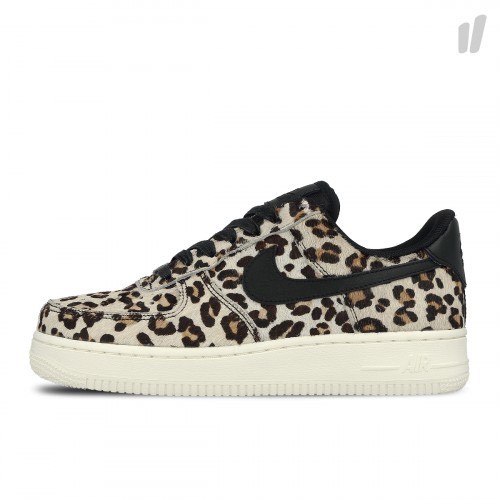 Moda Nike Air Force animal print 