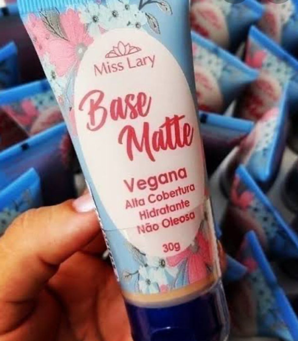 Moda Base vegana da miss lary com alta cobertura e durabilidade.