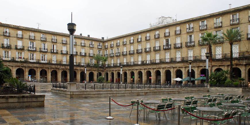 Lugar Plaza Nueva