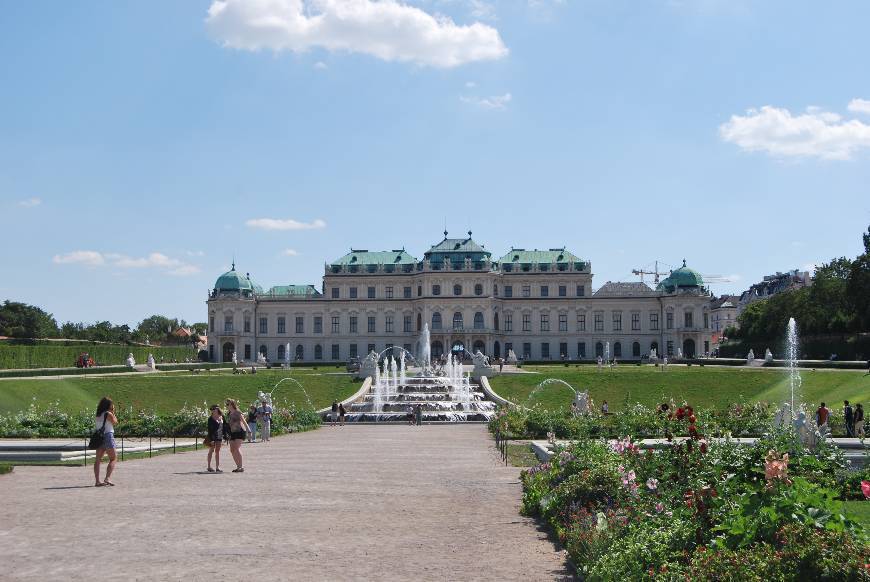 Place Belvedere Palace