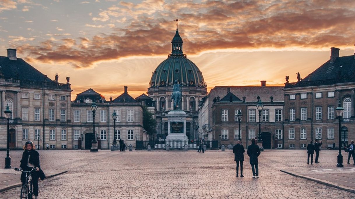 Place Palacio de Amalienborg