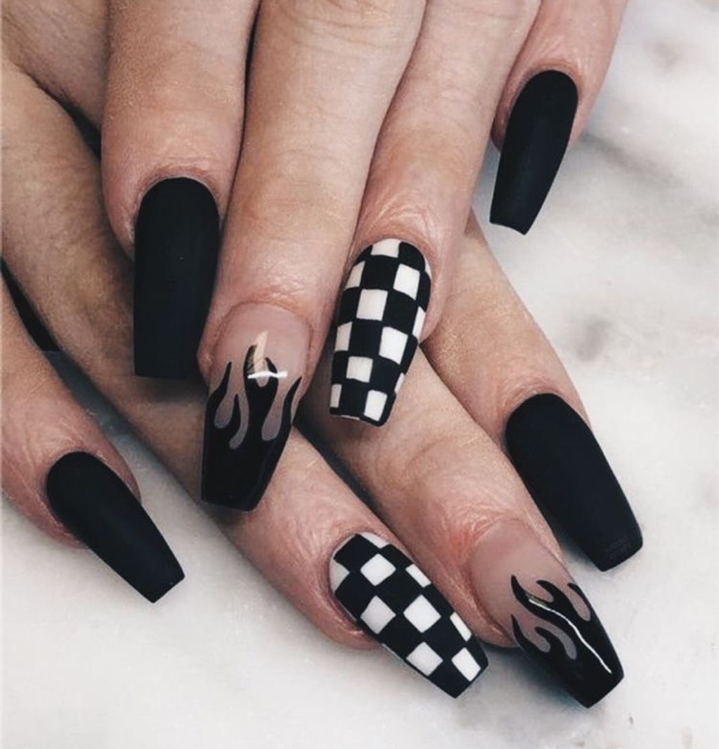 Fashion Ideias de unhas 