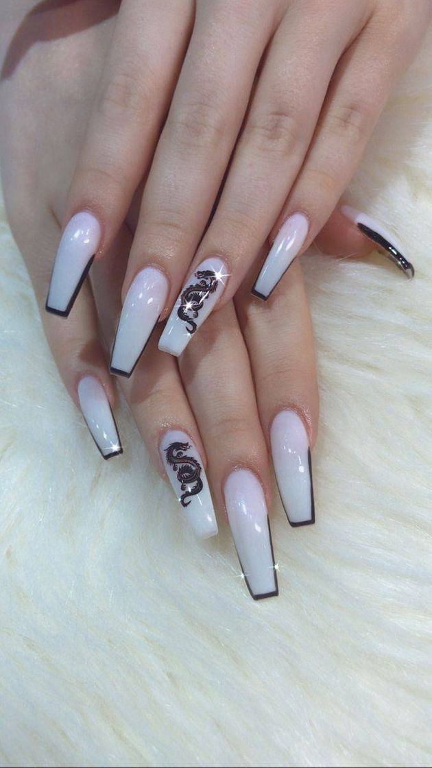 Fashion Dragon nails