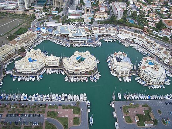 Place Puerto Marina Benalmádena OFFICIAL