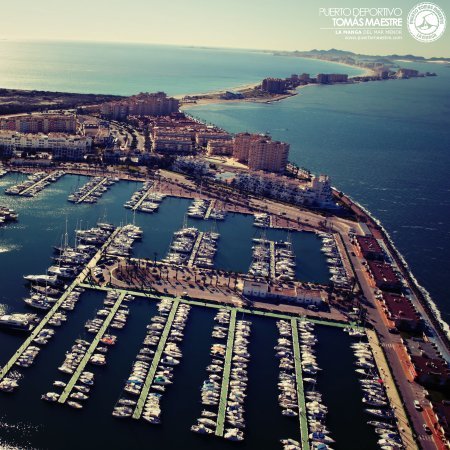 Lugar Puerto Deportivo Tomás Maestre