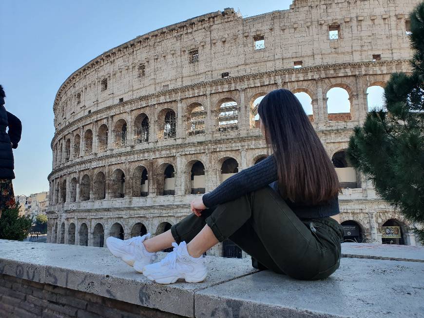 Place Colosseo