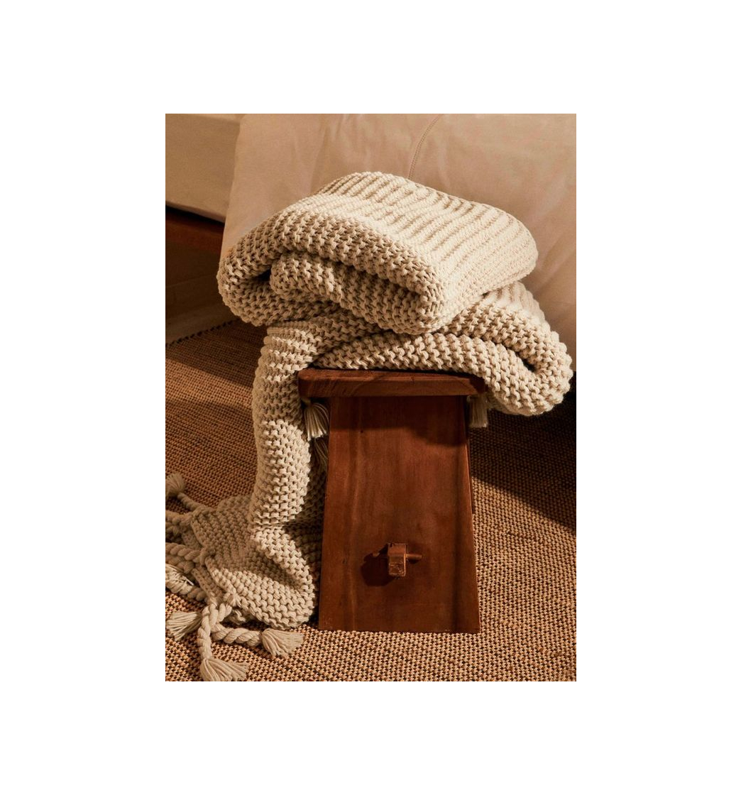 Product Chunky Knit Blanket