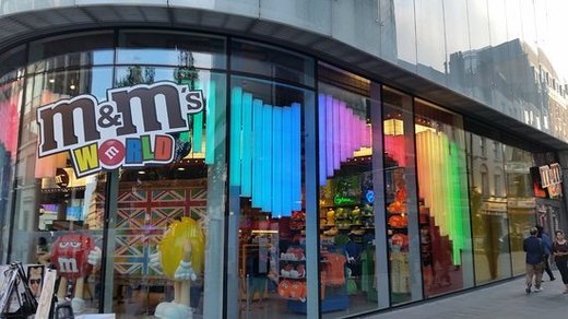 M&M STORE