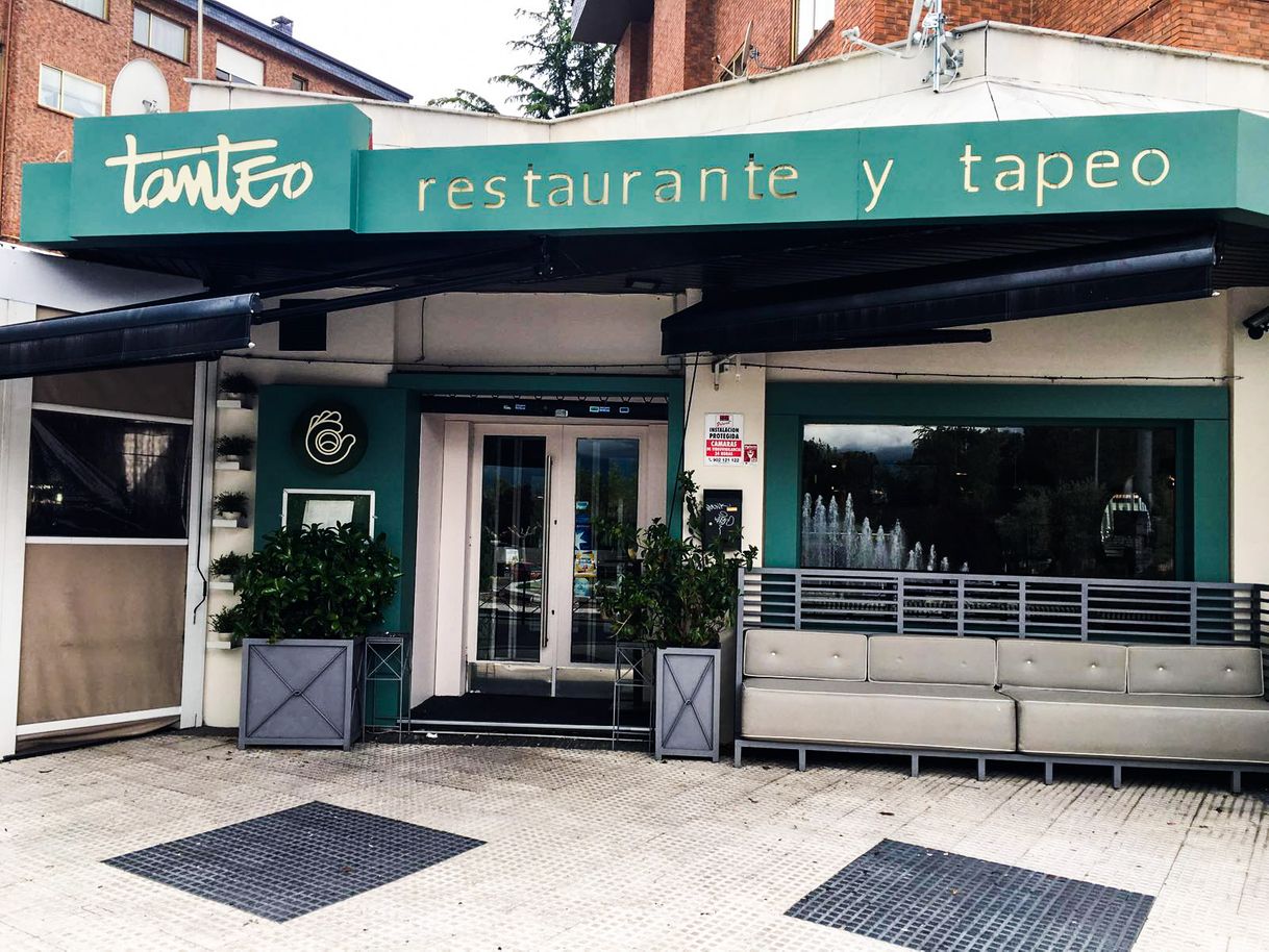 Restaurants Tanteo